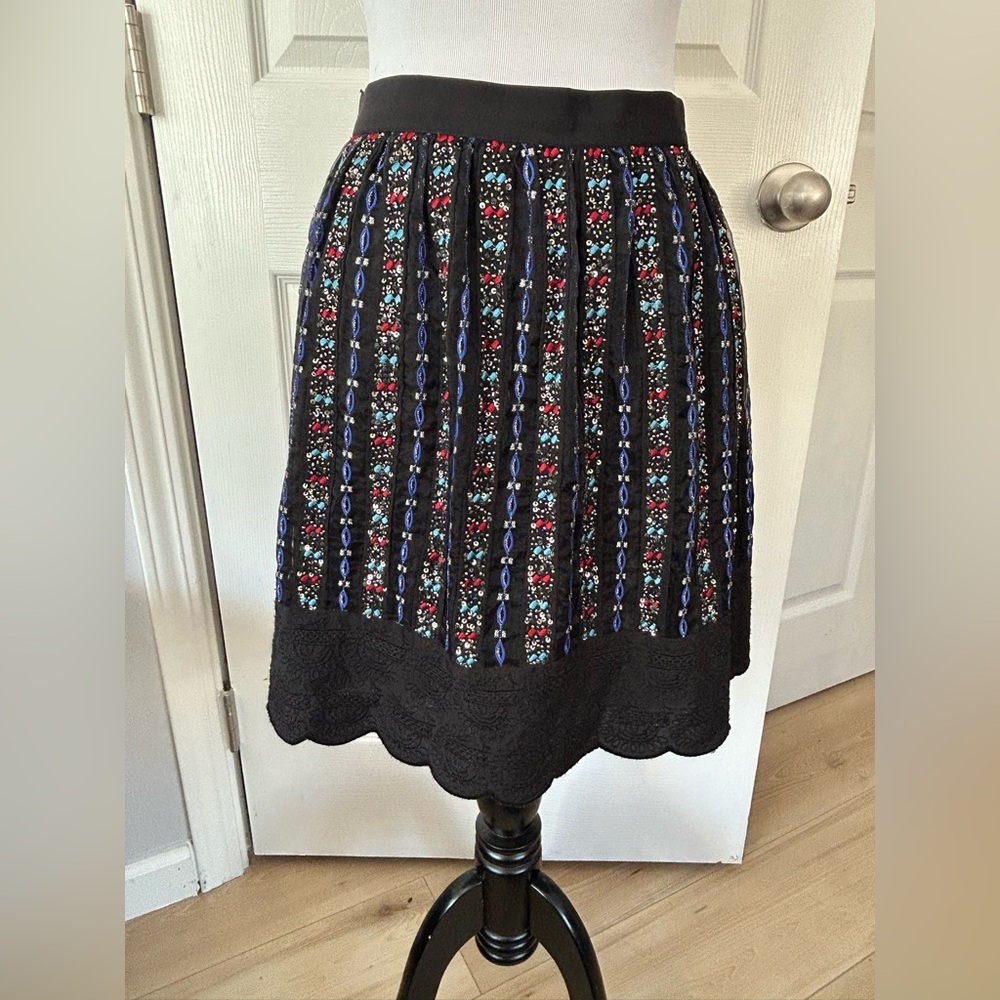 Club Monaco Black Beaded Mini Skirt with Lace size 4 - Picture 2 of 7